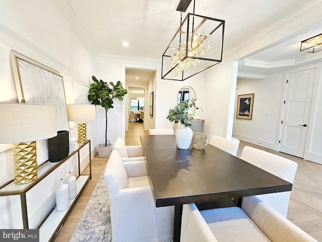 dining area with light wood-type flooring, recessed lighting, baseboards, and ornamental molding