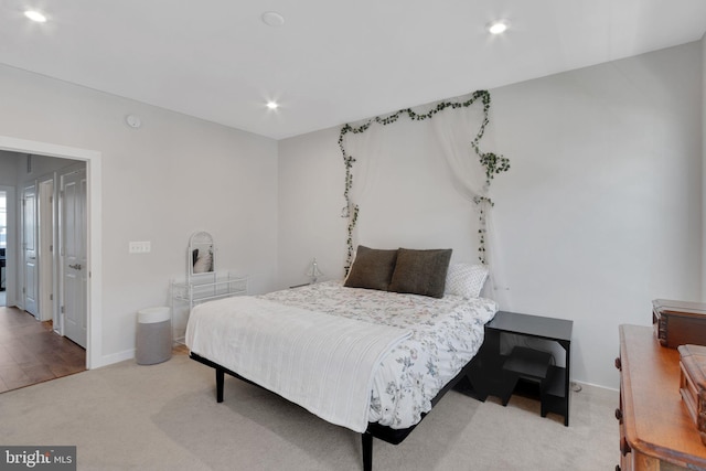 bedroom with carpet flooring, recessed lighting, and baseboards