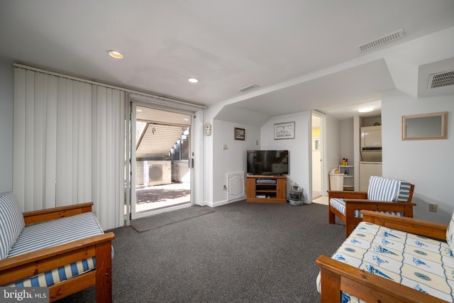 carpeted living room featuring lofted ceiling, recessed lighting, and visible vents