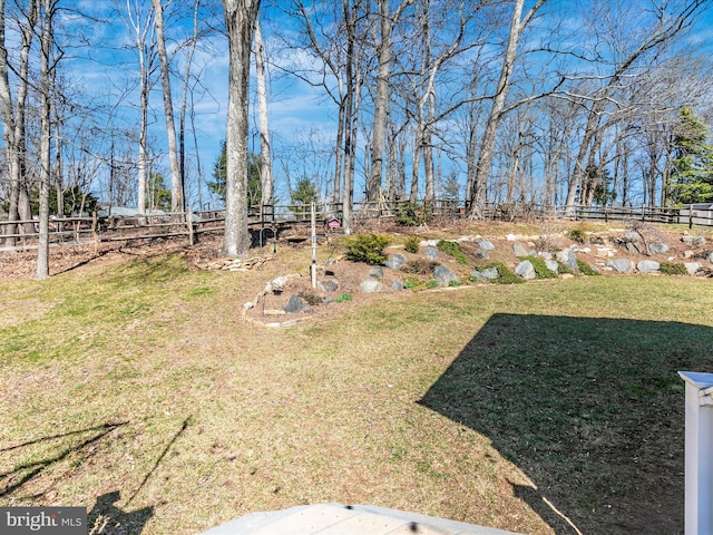 view of yard featuring fence