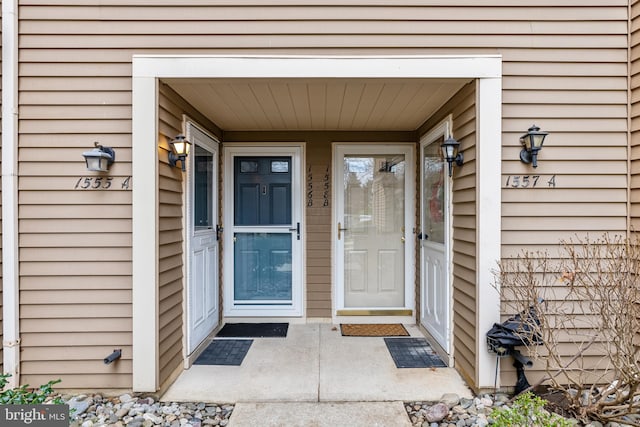 view of entrance to property