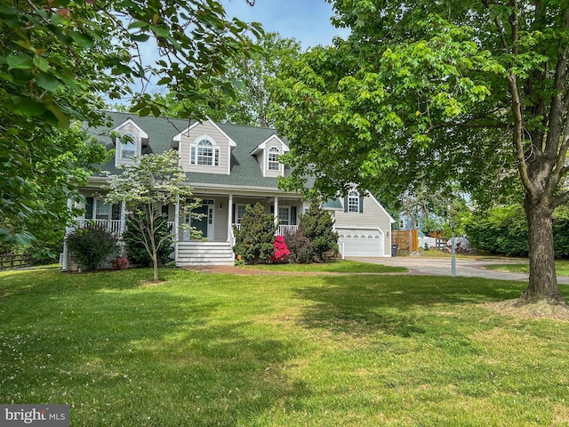 cape cod house with a shingled roof, a front yard, covered porch, a garage, and driveway