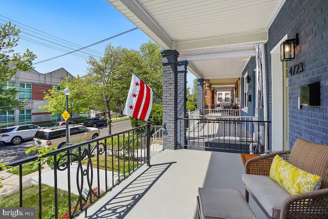 balcony with a porch