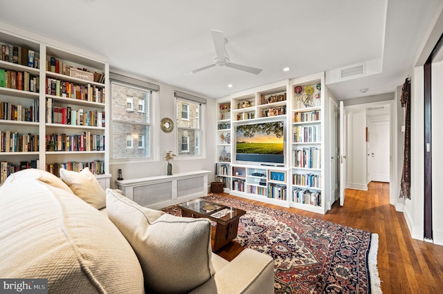 living room featuring visible vents, a ceiling fan, wood finished floors, recessed lighting, and baseboards