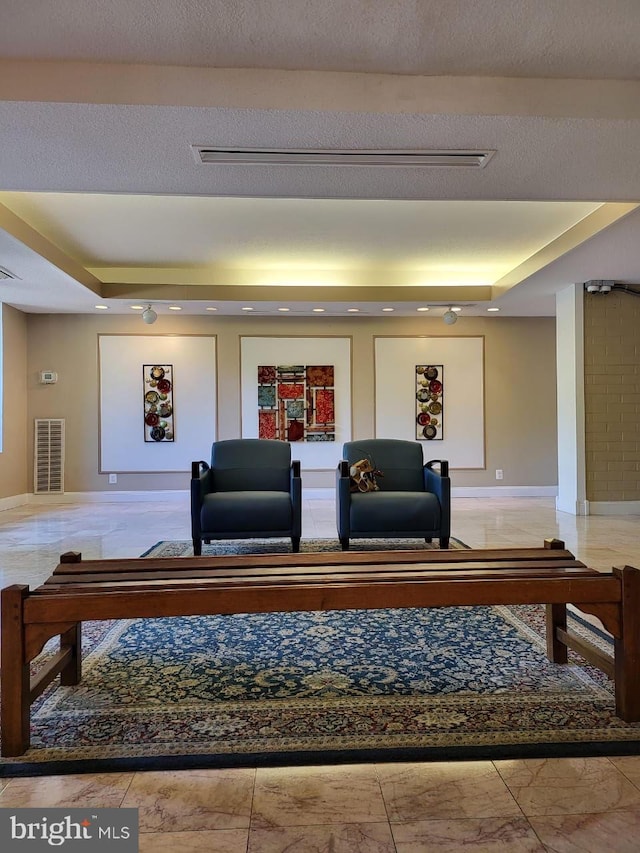3100 S Manchester St Unit 909, Falls Church, VA 22044 - common area featuring visible vents