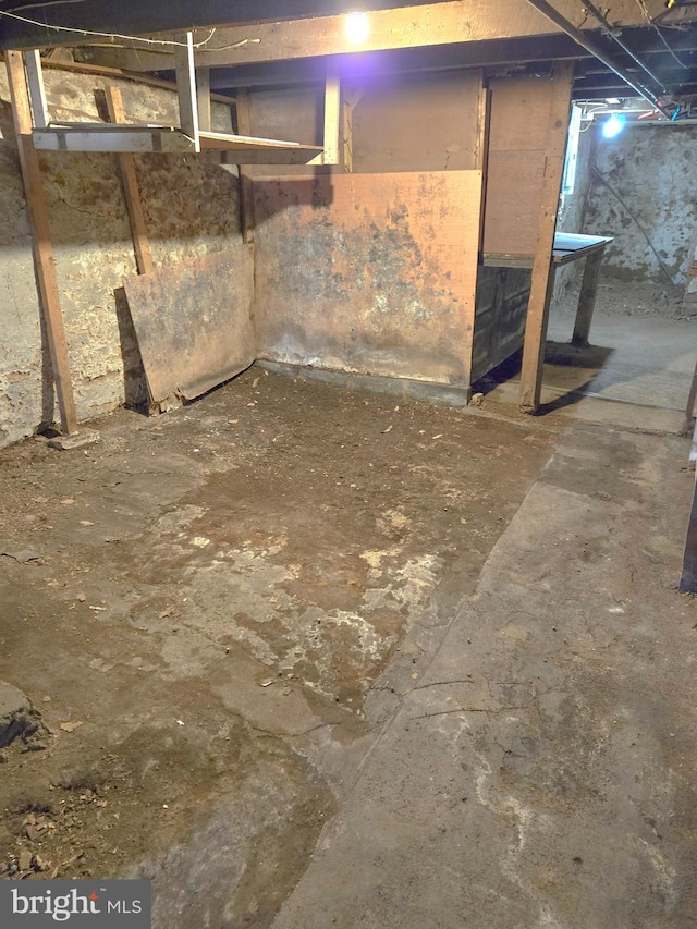 view of unfinished basement