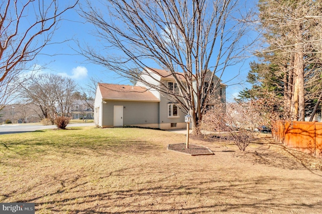 view of yard with fence