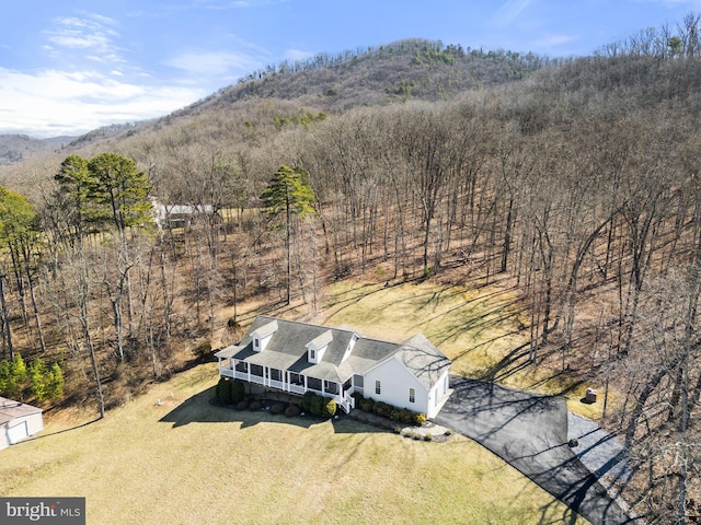 bird's eye view featuring a mountain view