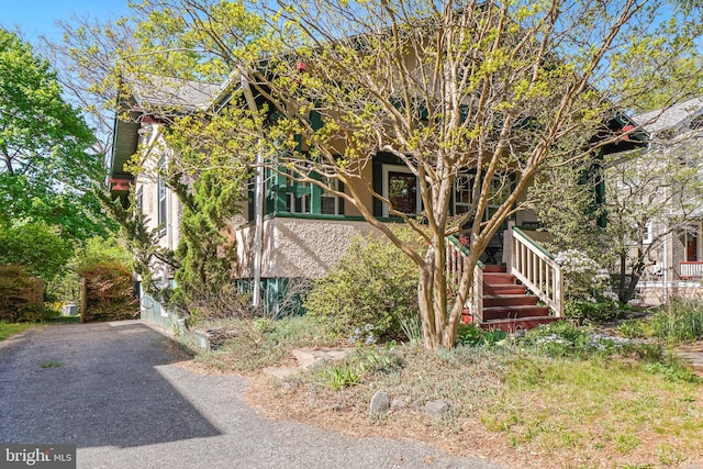 view of side of property