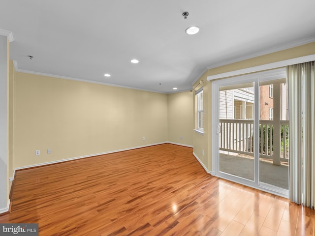 unfurnished room with recessed lighting, baseboards, light wood-type flooring, and ornamental molding