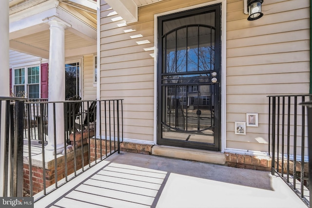 view of property entrance