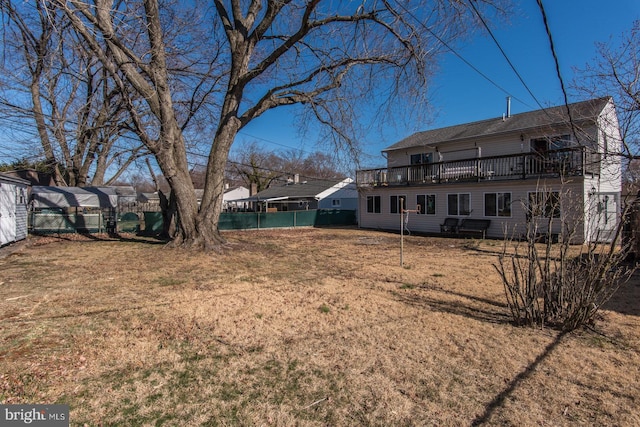 view of yard with fence