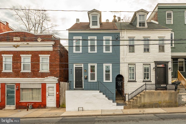 422 Manor St, Lancaster, PA 17603 - view of multi unit property