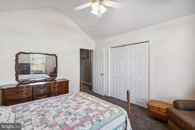 carpeted bedroom with lofted ceiling, a ceiling fan, and a closet