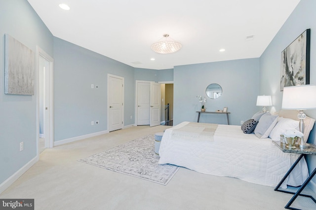 bedroom with carpet flooring, recessed lighting, and baseboards