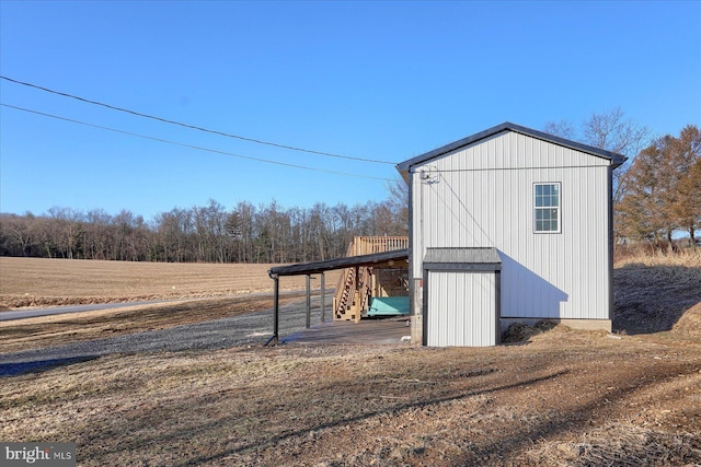 view of outbuilding featuring an outbuilding