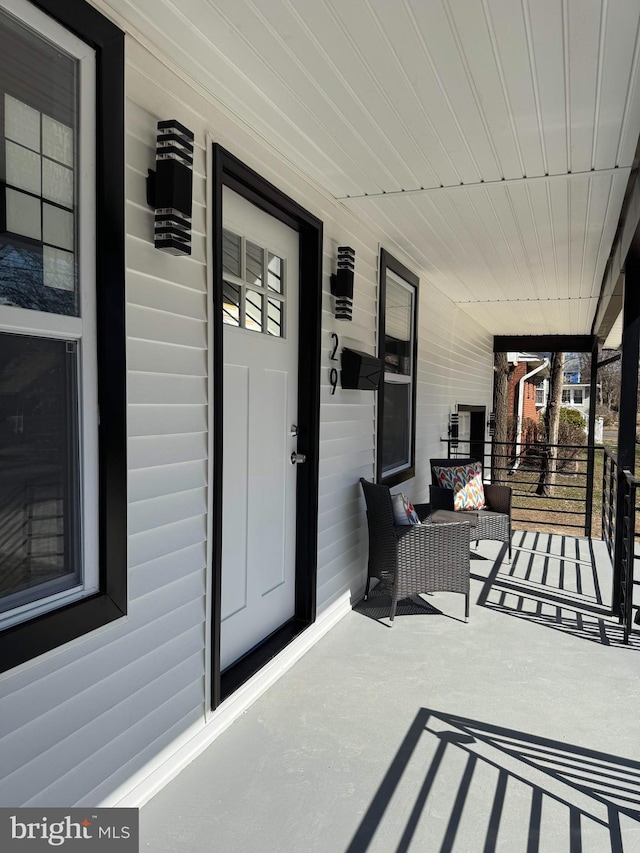 view of patio / terrace featuring covered porch