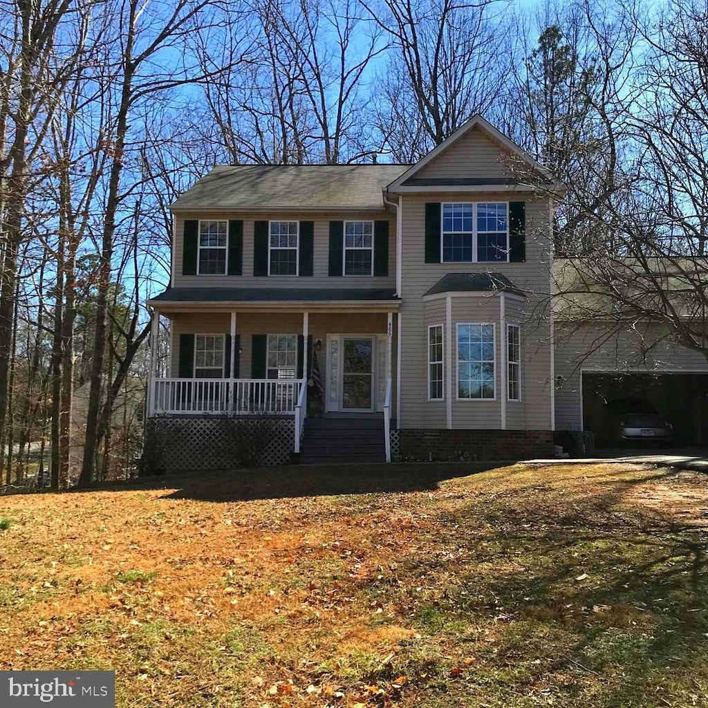 view of front of property featuring a porch