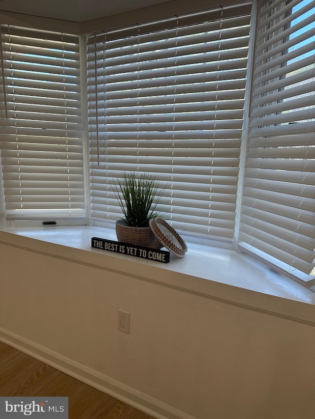 interior details with wood finished floors