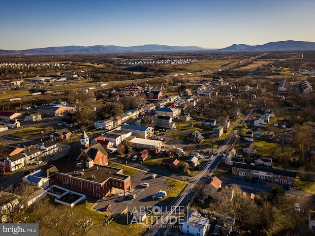 drone / aerial view featuring a mountain view