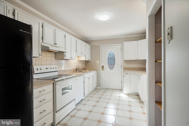 kitchen with ornamental molding, under cabinet range hood, a sink, white appliances, and light countertops