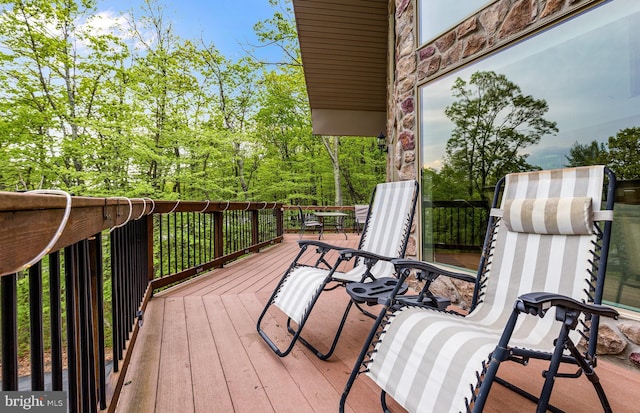 10 S Spur Ln, Hazleton, PA 18202 - view of wooden terrace