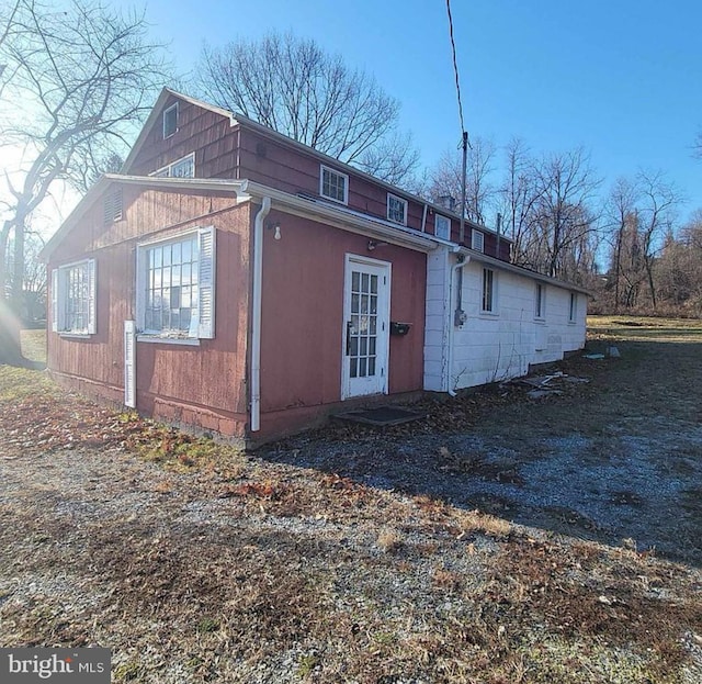 view of side of property