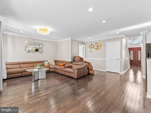 living area featuring recessed lighting, ornamental molding, and hardwood / wood-style floors