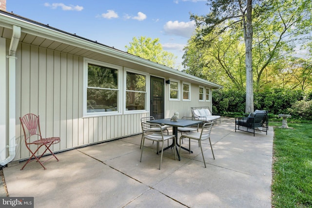 7711 Holmes Run Dr, Falls Church, VA 22042 - view of patio
