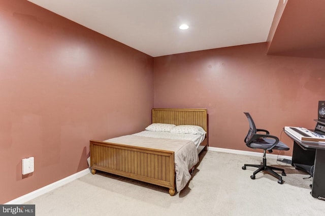 carpeted bedroom with recessed lighting and baseboards