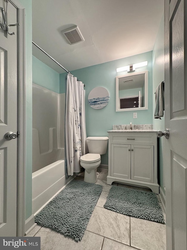 full bathroom with visible vents, toilet, shower / bath combo, and vanity