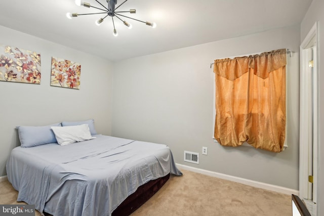 bedroom featuring visible vents, light carpet, baseboards, and an inviting chandelier