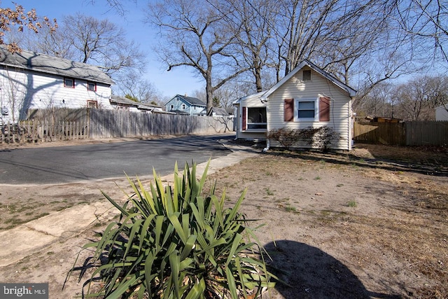 exterior space featuring fence