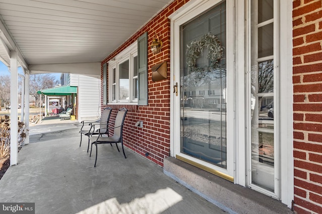 view of patio / terrace featuring covered porch