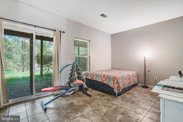 7721 Sullivan Cir, Alexandria, VA 22315 - bedroom with visible vents and baseboards