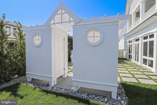 1 103rd St, Stone Harbor, NJ 08247 - exterior space
