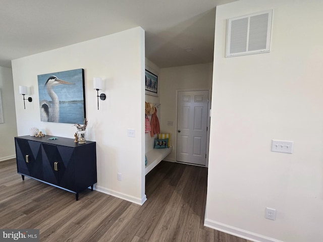 32912 Tern Cv, Long Neck, DE 19966 - hallway featuring visible vents, baseboards, and wood finished floors
