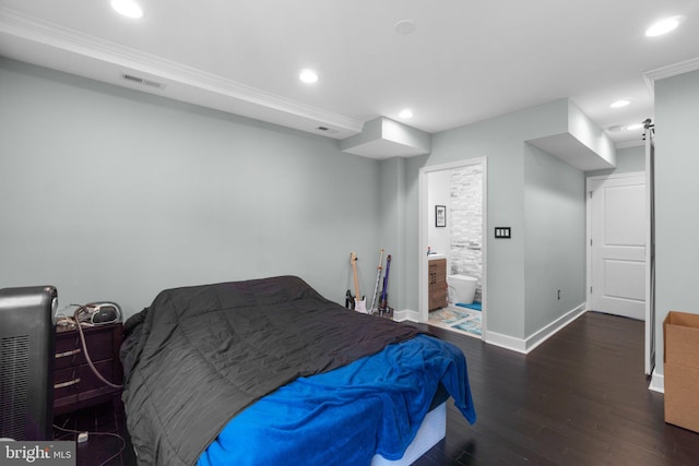 444 Grindall St, Baltimore, MD 21230 - bedroom featuring wood finished floors, baseboards, recessed lighting, ensuite bathroom, and ornamental molding