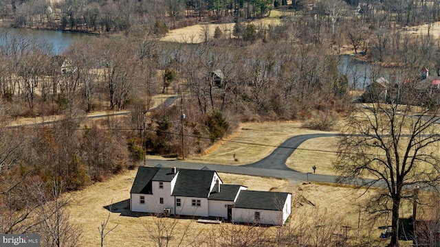 bird's eye view featuring a water view