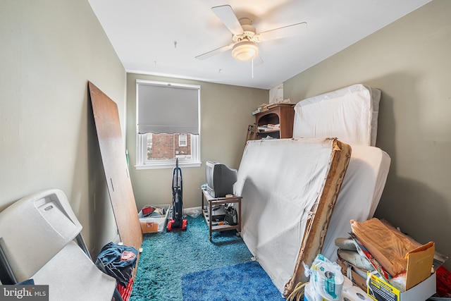 bedroom featuring a ceiling fan and carpet flooring