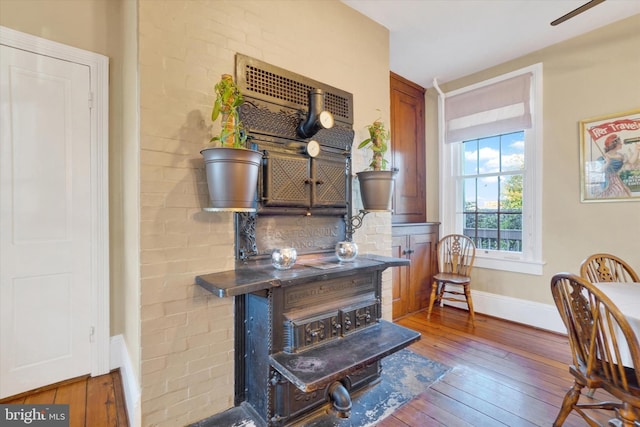 interior details with wood finished floors and baseboards