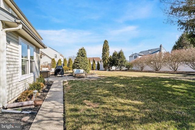 view of yard with a patio