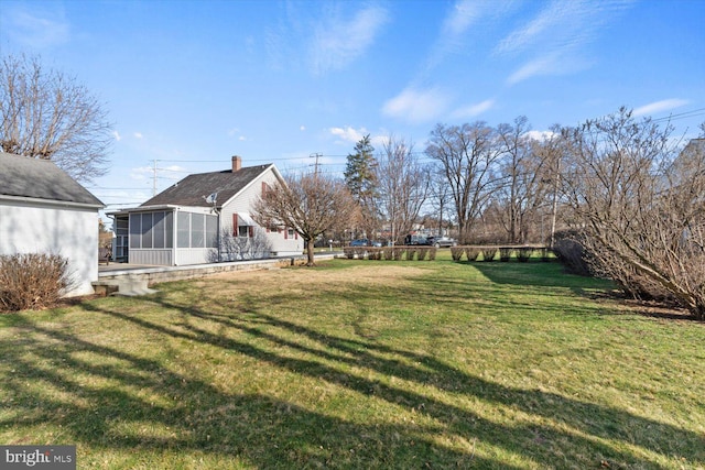 802 E 11th Ave, York, PA 17402 - view of yard with a sunroom