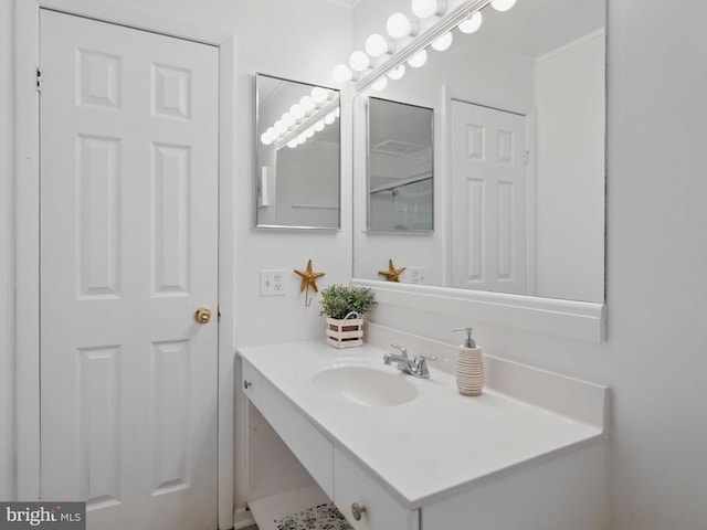 bathroom with vanity