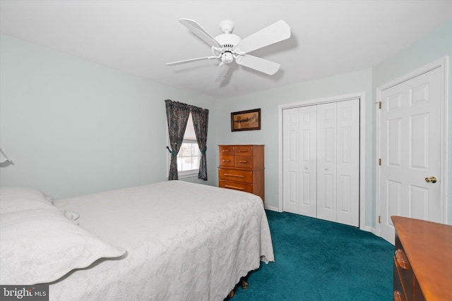 bedroom with a closet, dark carpet, and ceiling fan