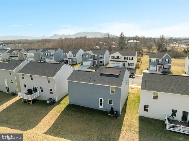 bird's eye view with a residential view