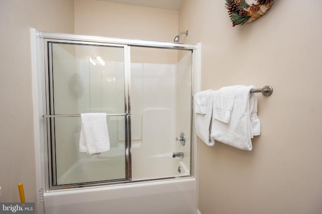 full bath with enclosed tub / shower combo