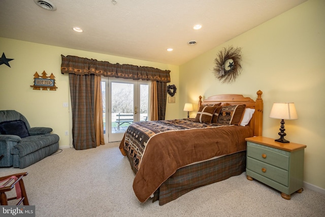 bedroom featuring access to outside, baseboards, visible vents, and light carpet
