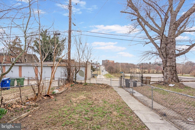 view of yard featuring fence