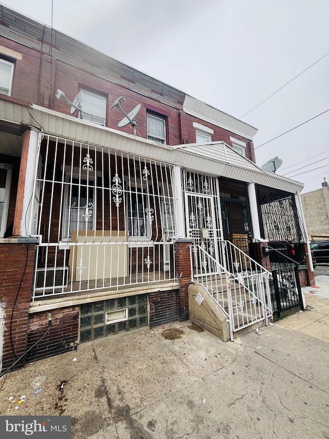3316 Jasper St, Philadelphia, PA 19134 - townhome / multi-family property featuring brick siding